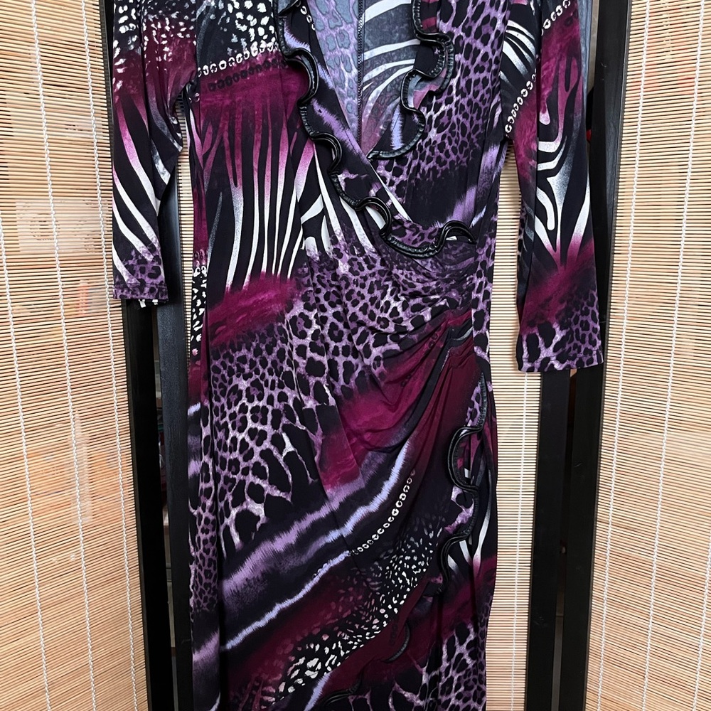 Frank Lyman Design Long Sleeve Dress in Purple and Black